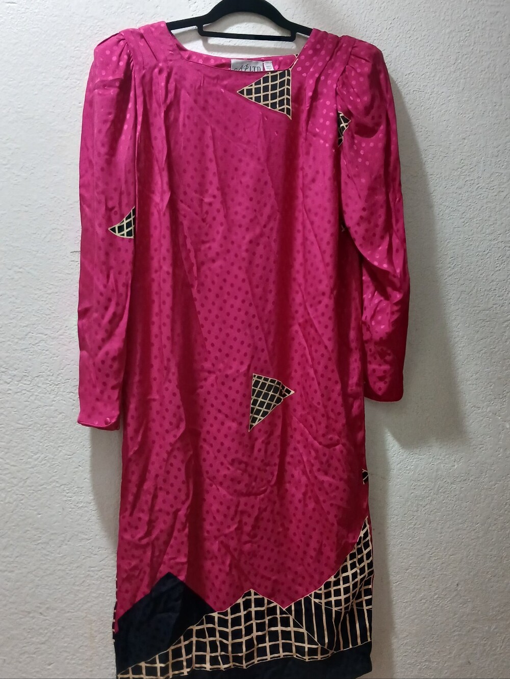 Apltd size 4 100% silk Bright Pink Polka Dot Shift Dress with Geometric Trim